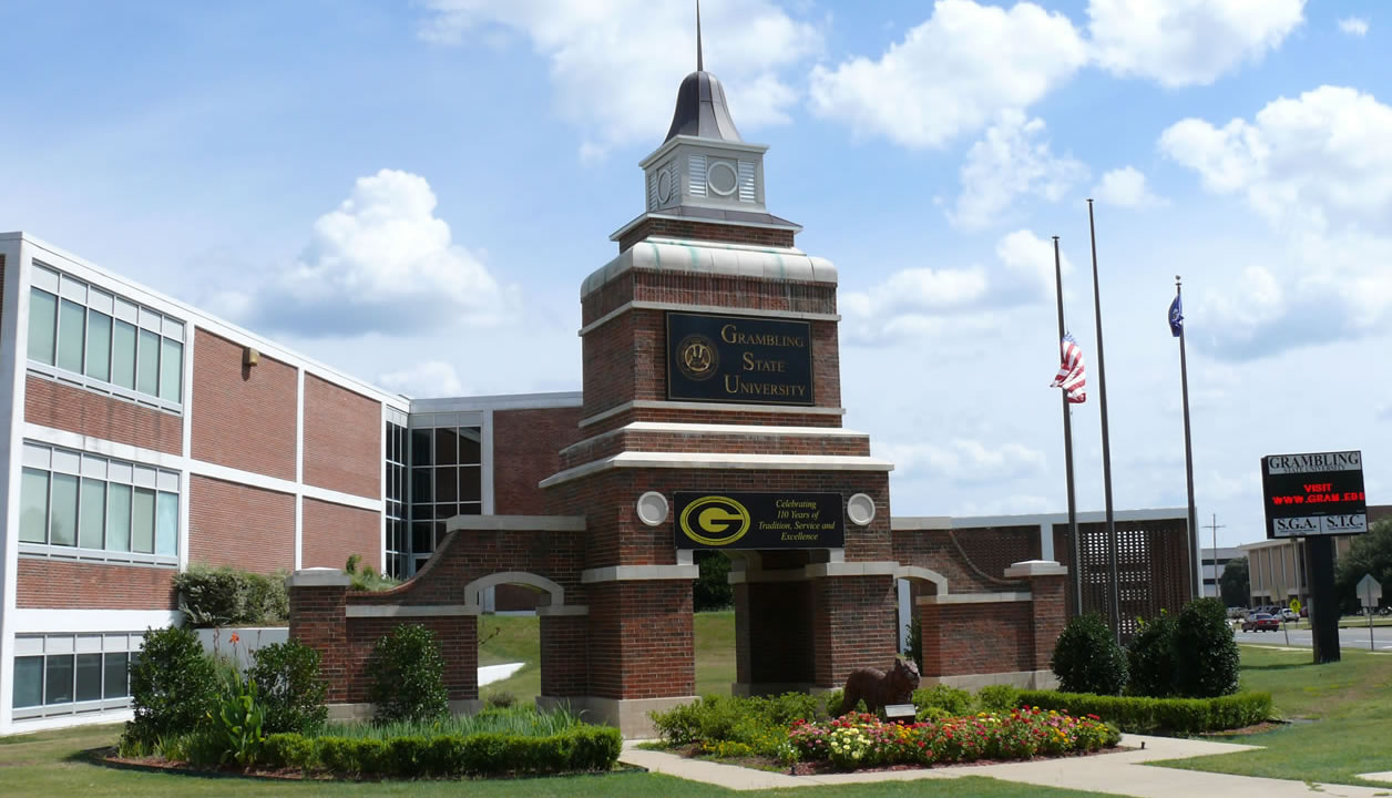 GSU Campus Monument Entrance