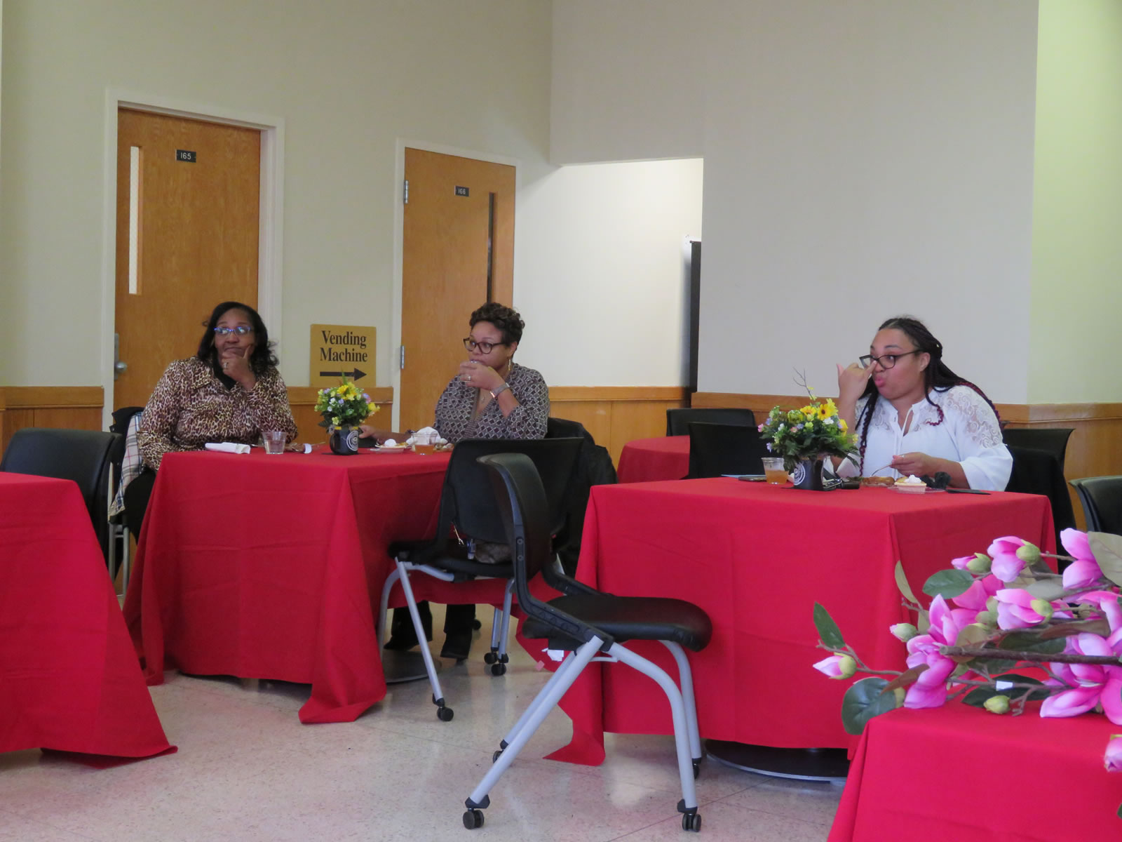 E.L. Cole Honors College Lunch and Learn - Photo 2